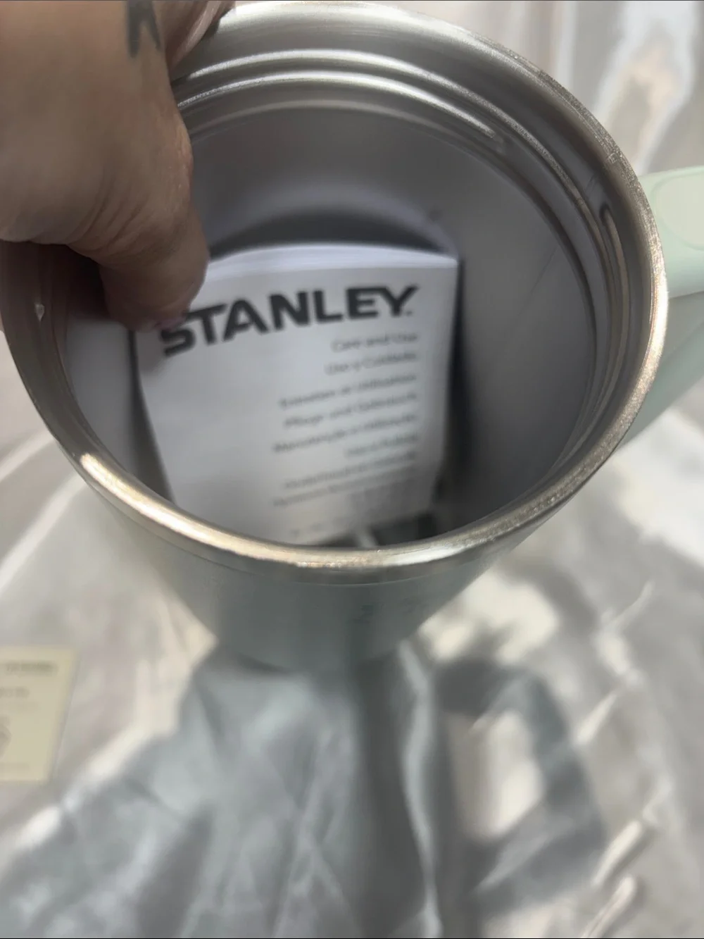 Stanley Mint Green Quencher H2.0 Tumbler with Handle and Straw - Picture 5 of 6